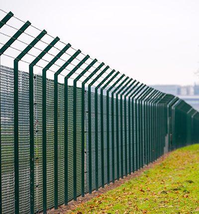 commercial-fencing-3-edit